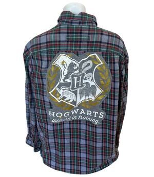 Harry Potter Plaid Flannel Shirt XL Oversize Unique Hogwarts Coat of Arms Wizard
